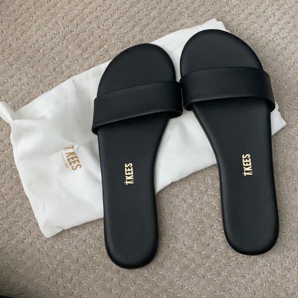 TKEES Shoes - Tkees sandal - size 8